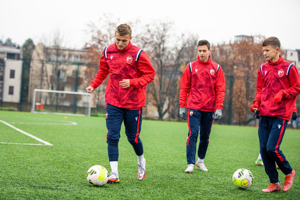 Футболисты «Газпром»-Академии в «Црвене звезде»: день третий