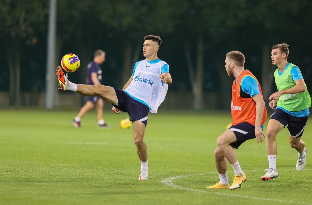 «Газпром»-тренировочные сборы в Дубае: 14 января, вечерняя тренировка