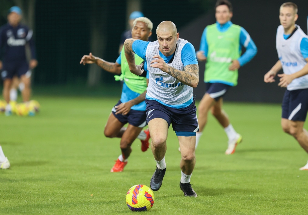 «Газпром»-тренировочные сборы в Дубае: 14 января, вечерняя тренировка