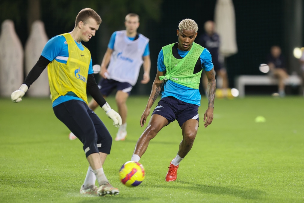 «Газпром»-тренировочные сборы в Дубае: 14 января, вечерняя тренировка