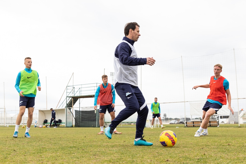 «Газпром»-тренировочные сборы «Зенита»-м в Турции: 21 февраля, утренняя тренировка.