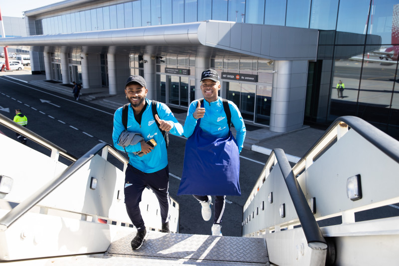 Команда «Зенит» в «Пулково» перед вылетом в Грозный на матч с «Аланией»