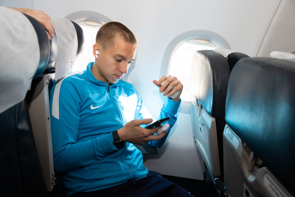 Команда «Зенит» в «Пулково» перед вылетом в Грозный на матч с «Аланией»