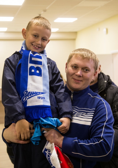 Автограф-сессия Эсекиэля Гарая в медицинском центре «СОГАЗ»