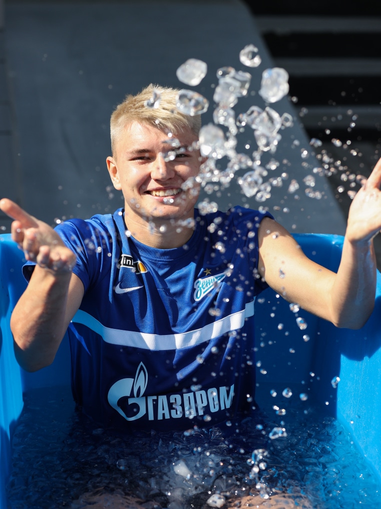 «Газпром»-тренировочные сборы «Зенита» в Дубае: 18 января, утренняя тренировка