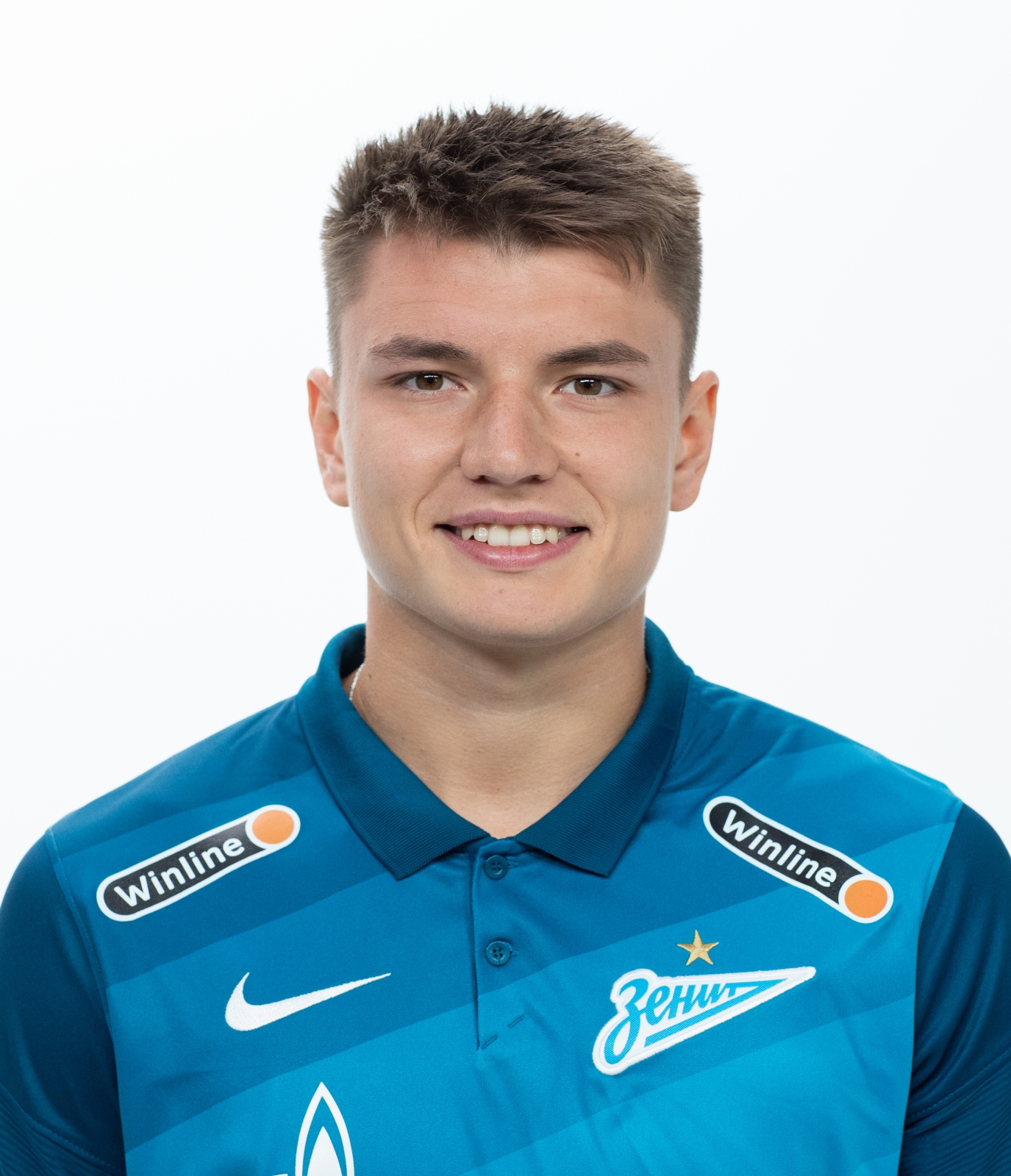 Фотосессия футболистов и тренеров основного состава ФК «Зенит» сезона 2020/21