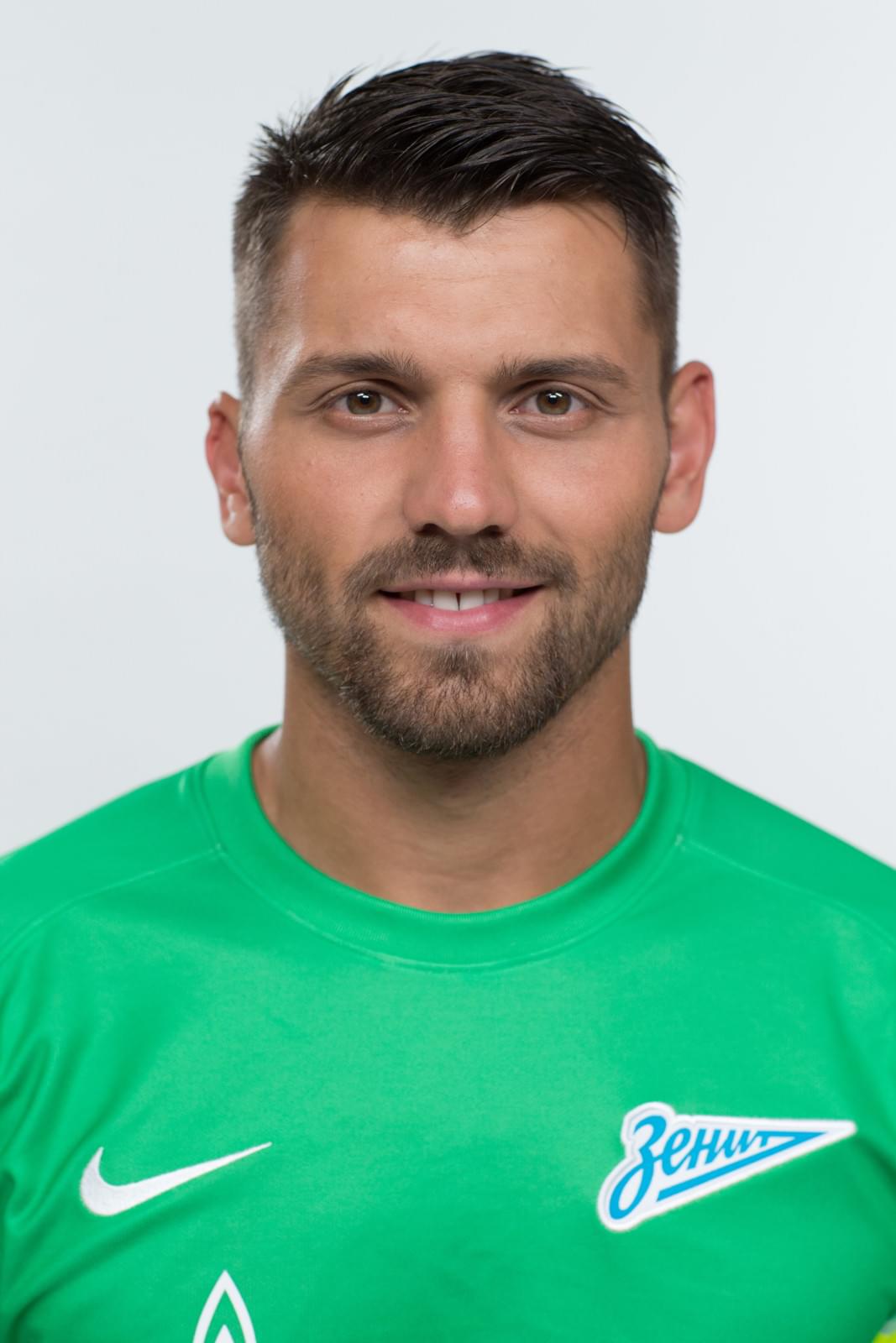 Фотосессия футболистов и тренеров основного состава ФК «Зенит» сезона 2014/2015