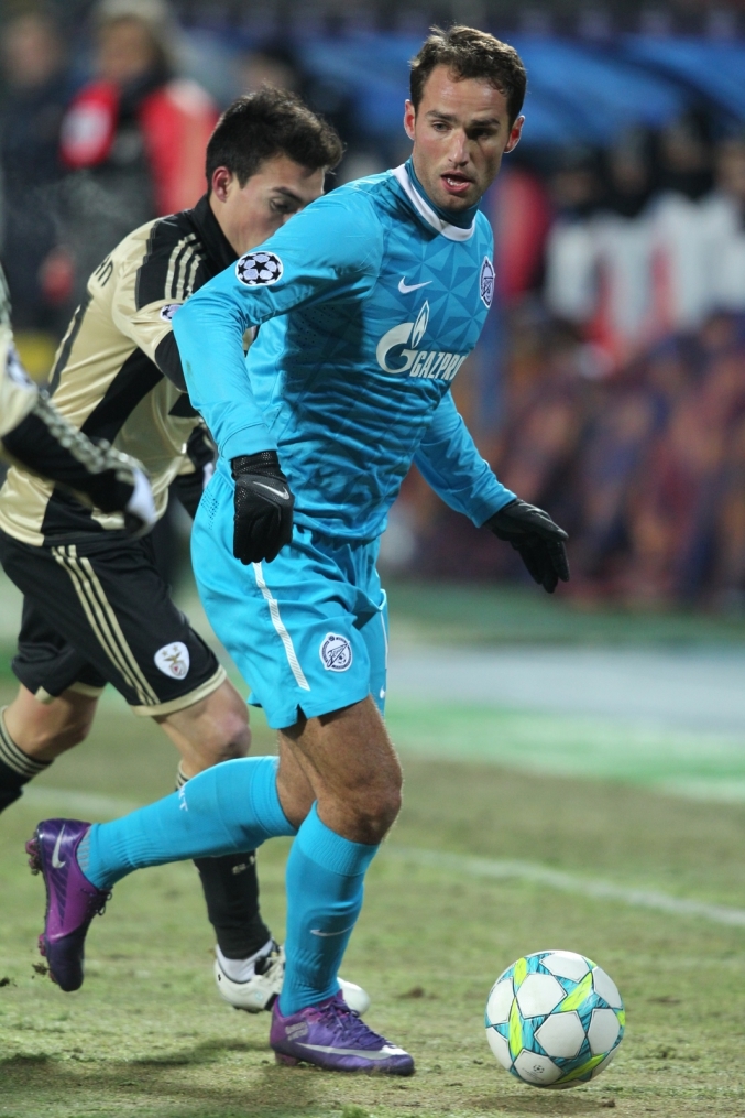 Лиги чемпионов УЕФА 2011/2012, Зенит—Бенфика