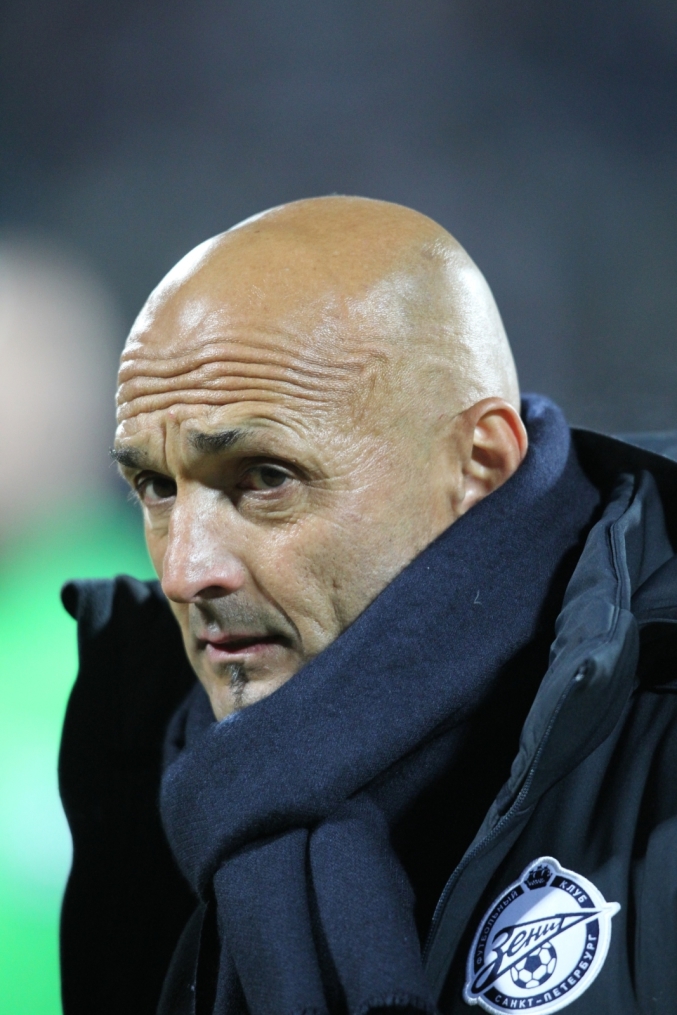 Лиги чемпионов УЕФА 2011/2012, Зенит—Бенфика