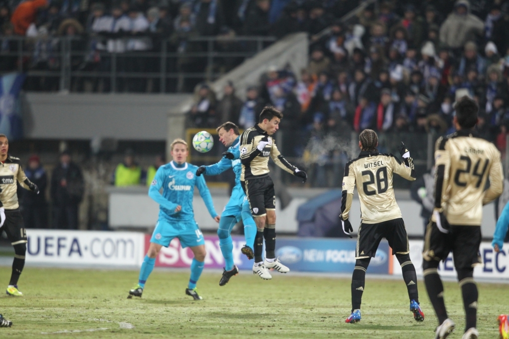 Лиги чемпионов УЕФА 2011/2012, Зенит—Бенфика