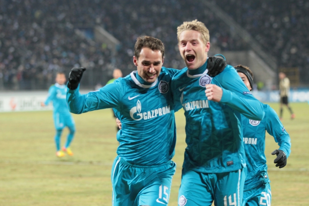 Лиги чемпионов УЕФА 2011/2012, Зенит—Бенфика