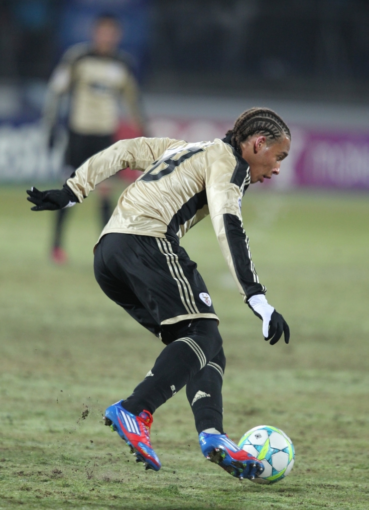 Лиги чемпионов УЕФА 2011/2012, Зенит—Бенфика