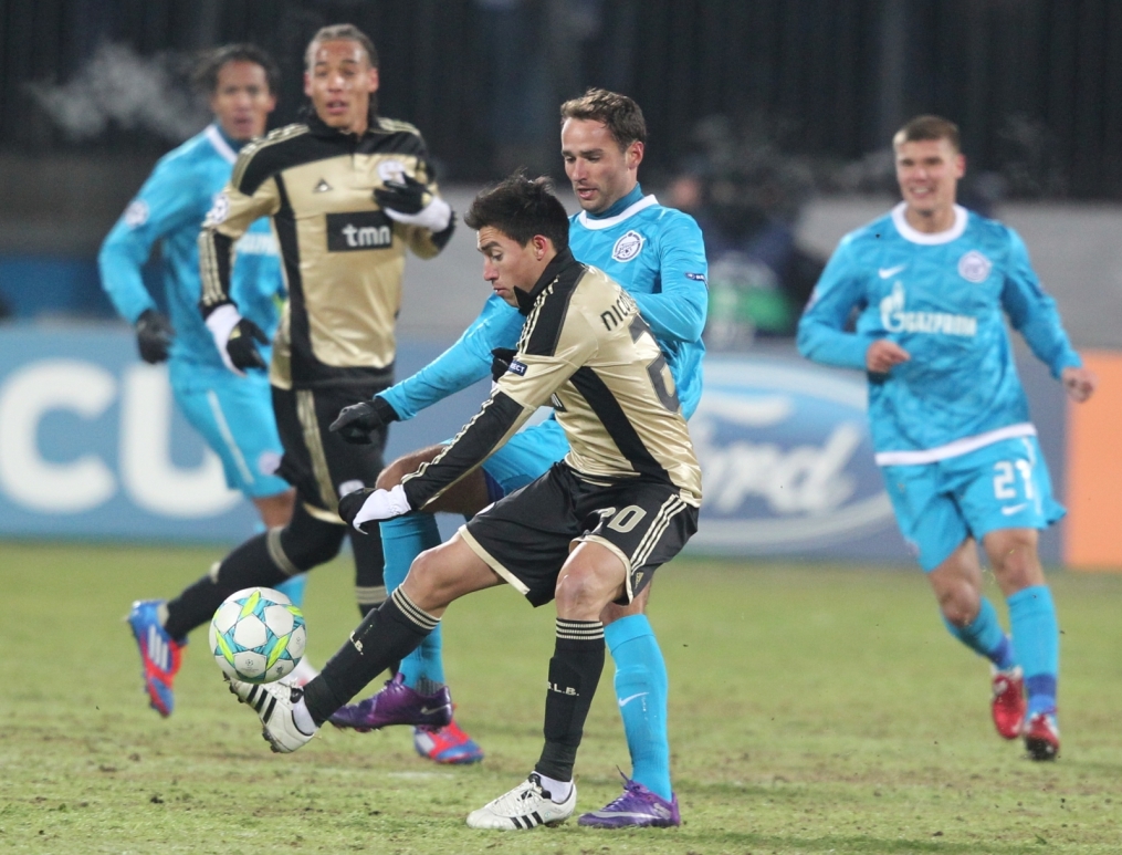 Лиги чемпионов УЕФА 2011/2012, Зенит—Бенфика