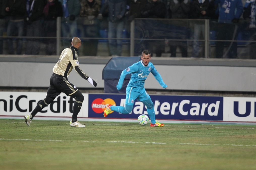 Лиги чемпионов УЕФА 2011/2012, Зенит—Бенфика