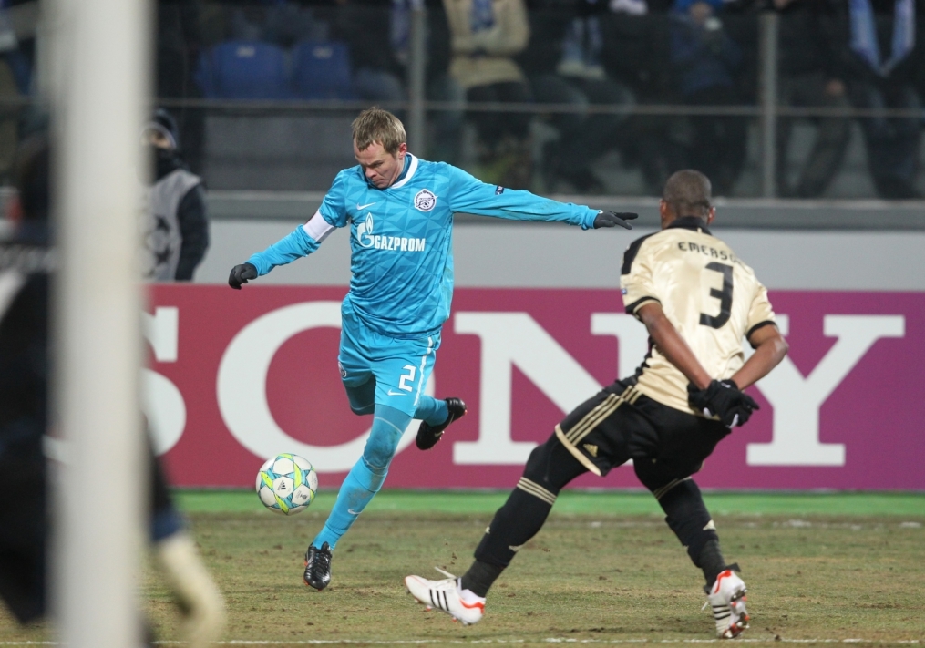 Лиги чемпионов УЕФА 2011/2012, Зенит—Бенфика