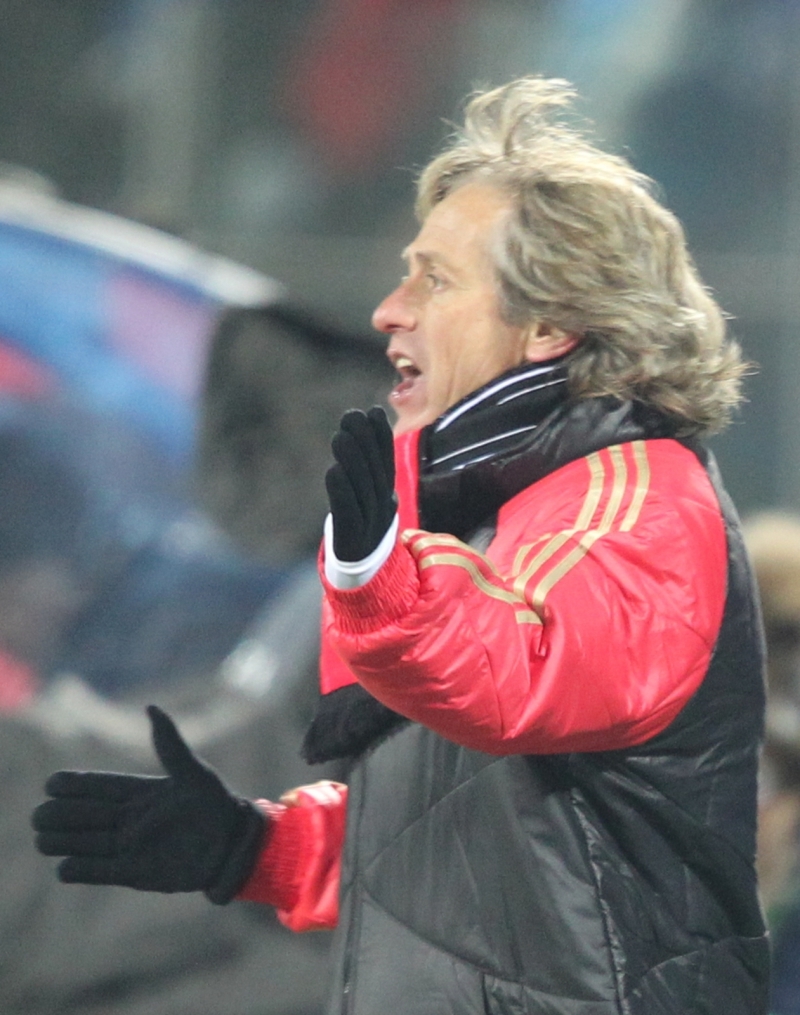 Лиги чемпионов УЕФА 2011/2012, Зенит—Бенфика