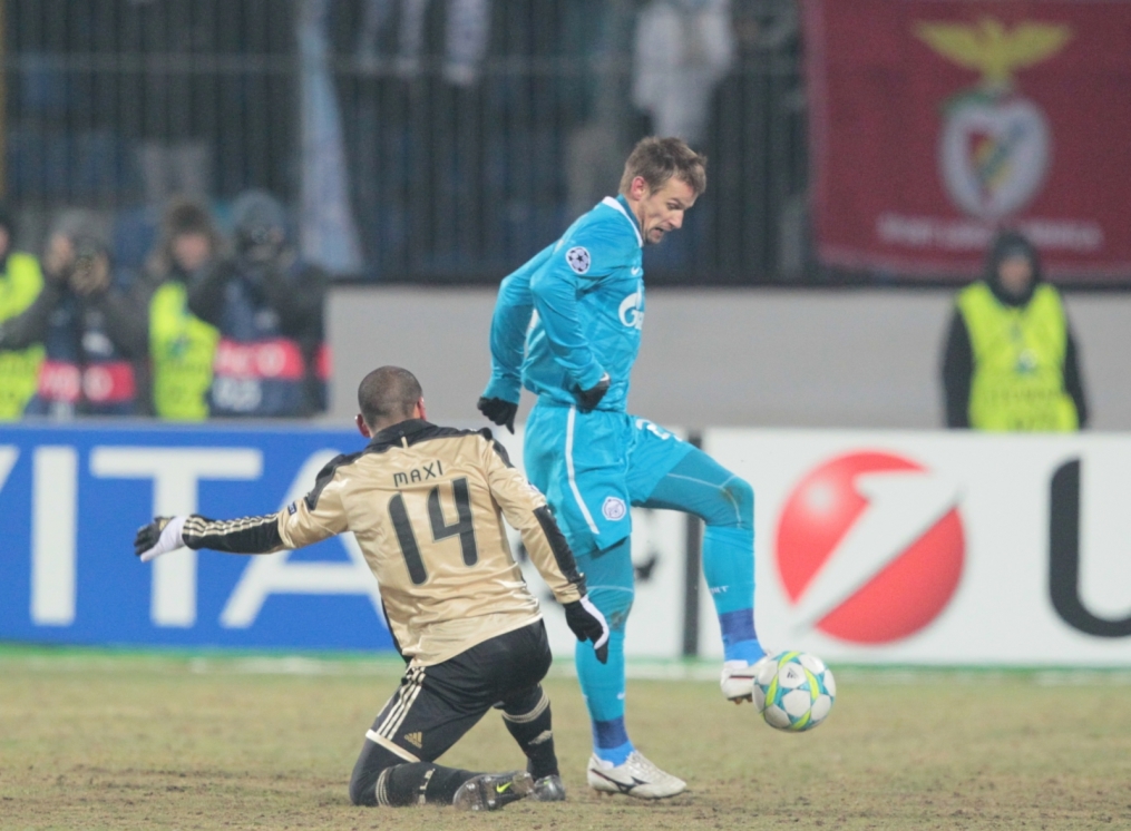 Лиги чемпионов УЕФА 2011/2012, Зенит—Бенфика