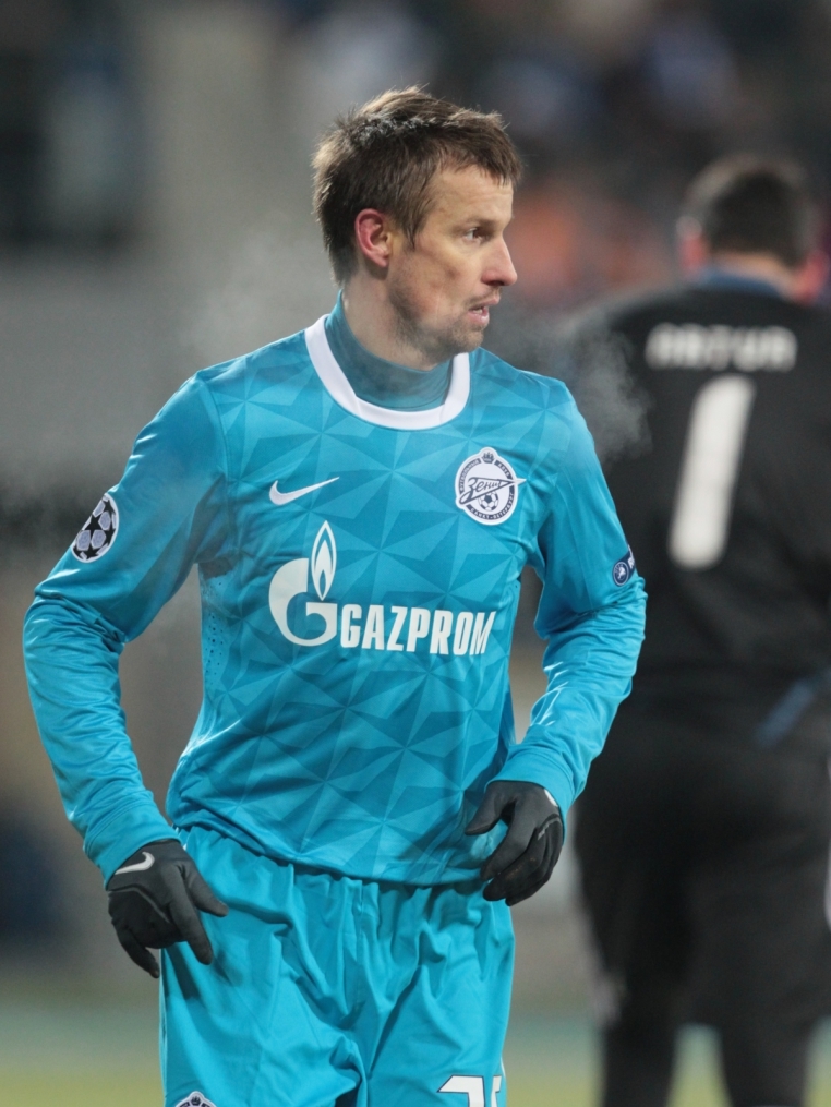 Лиги чемпионов УЕФА 2011/2012, Зенит—Бенфика