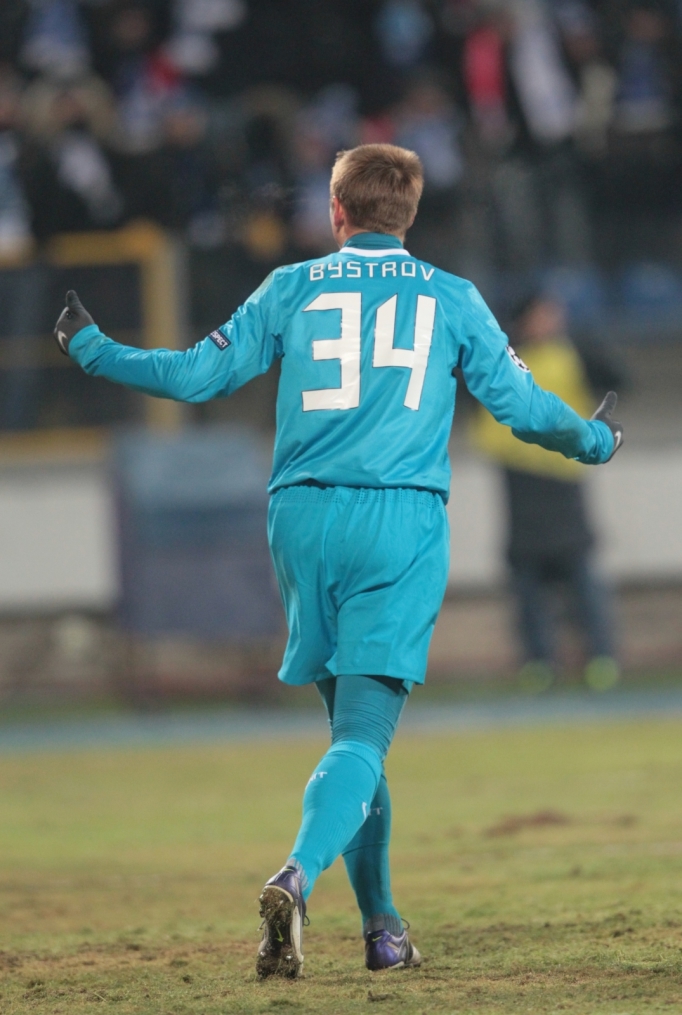 Лиги чемпионов УЕФА 2011/2012, Зенит—Бенфика