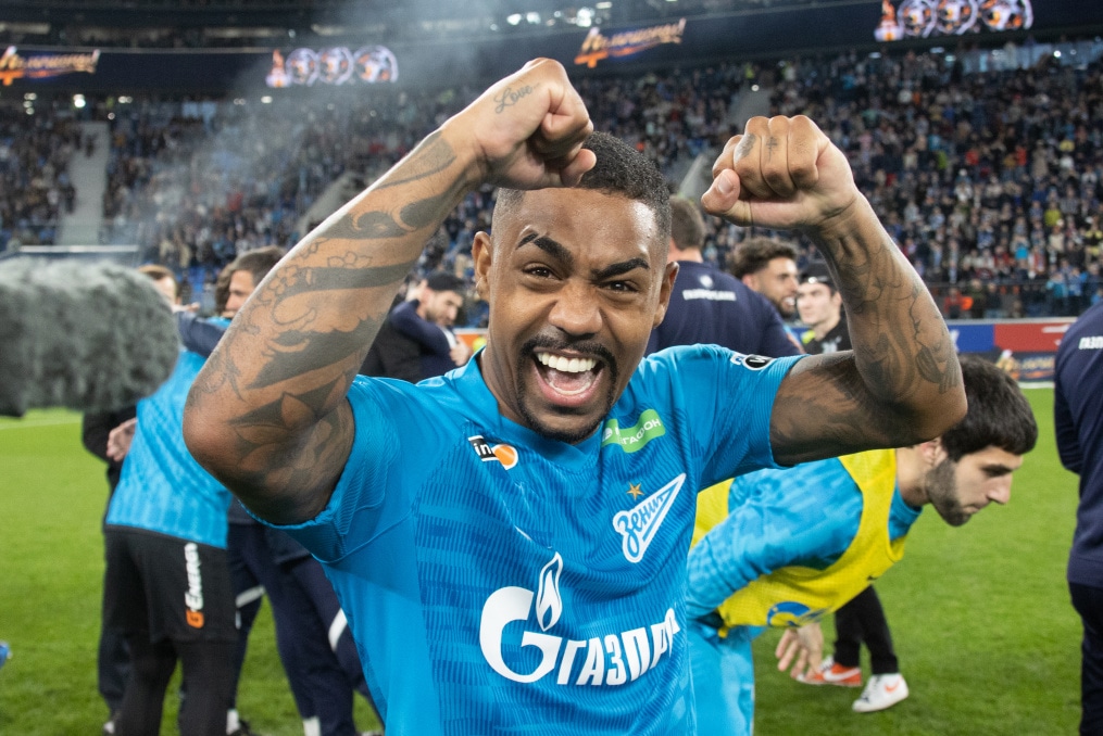 Церемония награждения медалями и кубком чемпионов после матча «Зенит» — «Локомотив»