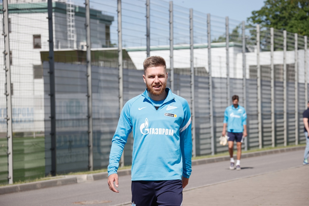 Первая тренировка основного состава «Зенита» после отпуска