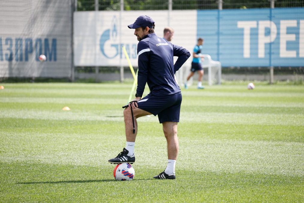 Первая тренировка основного состава «Зенита» после отпуска