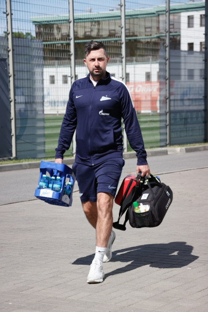 Первая тренировка основного состава «Зенита» после отпуска