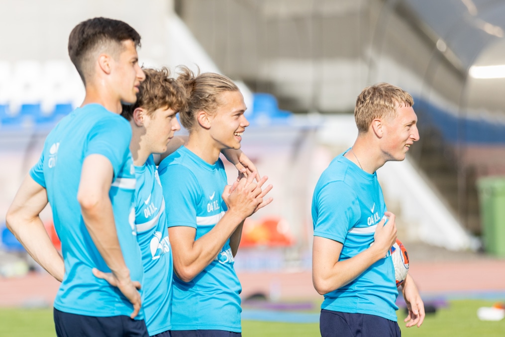 «Газпром» — тренировочные сборы «Зенита»-м в Ставропольском крае: 25 июня, вечерняя тренировка