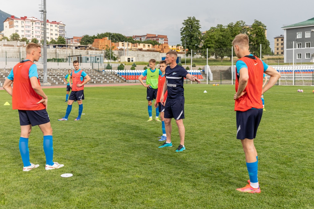 «Газпром» — тренировочные сборы «Зенита»-м в Ставропольском крае: 27 июня, вечерняя тренировка