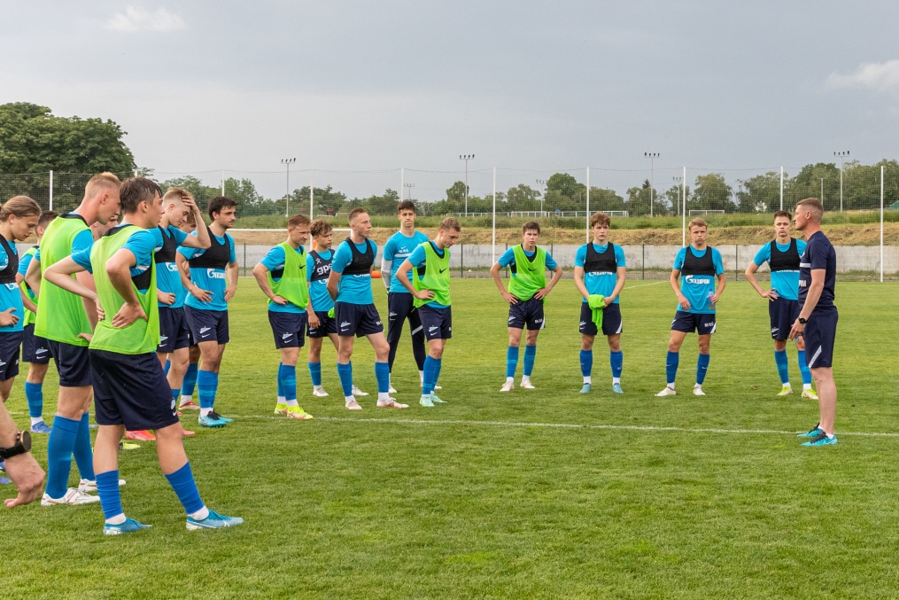 «Газпром» — тренировочные сборы «Зенита»-м в Ставропольском крае: 27 июня, вечерняя тренировка