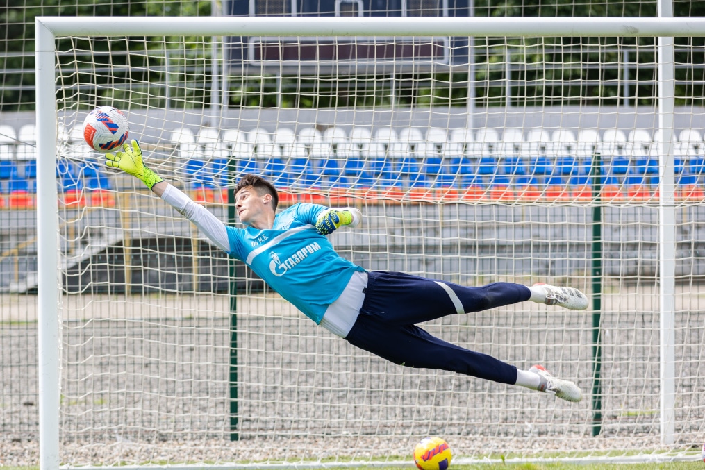 «Газпром» — тренировочные сборы «Зенита»-м в Ставропольском крае: 28 июня, утренняя тренировка