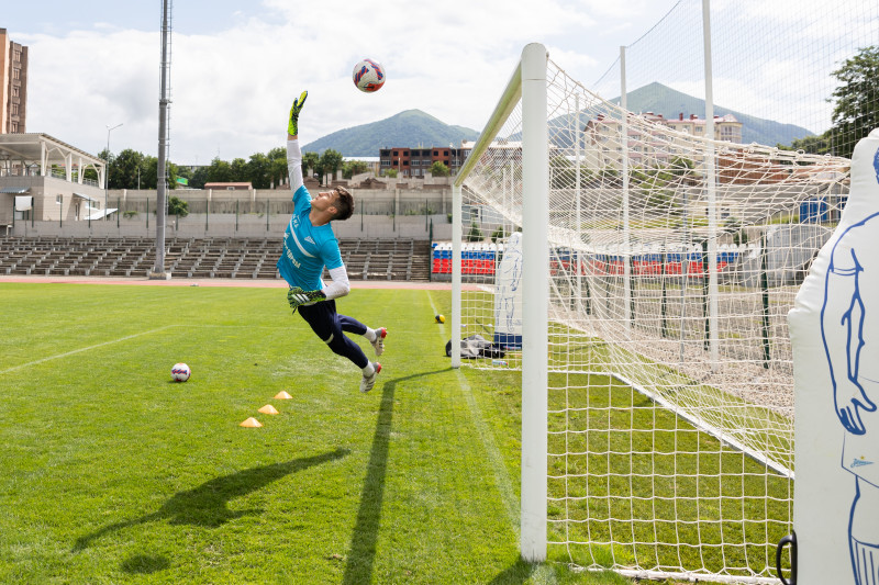 «Газпром» — тренировочные сборы «Зенита»-м в Ставропольском крае: 28 июня, утренняя тренировка