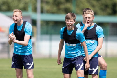 «Газпром» — тренировочные сборы «Зенита»-м в Ставропольском крае: 28 июня, утренняя тренировка