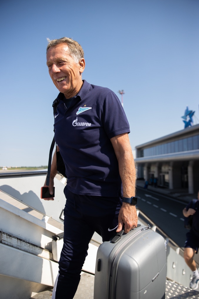 «Зенит» в «Пулково» перед вылетом на матч c ЦСКА