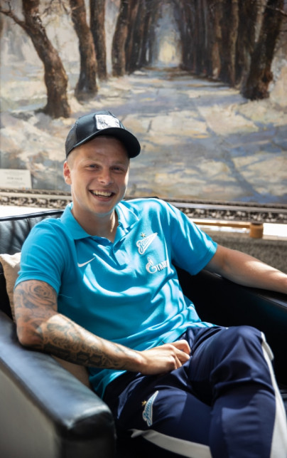 «Зенит» в «Пулково» перед вылетом на матч c ЦСКА