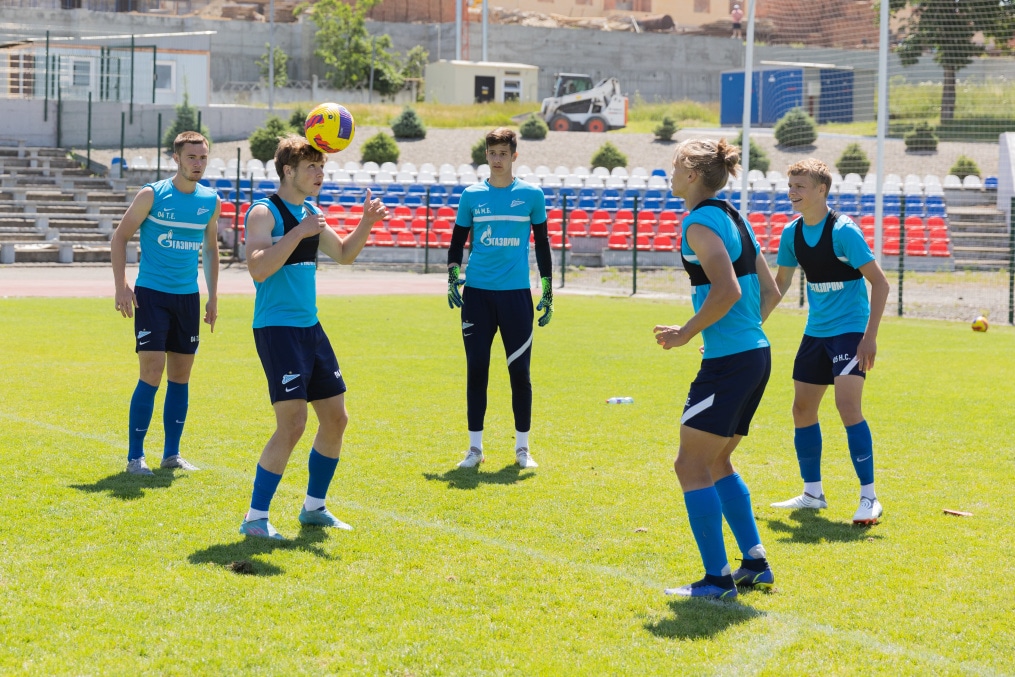 «Газпром» — тренировочные сборы «Зенита»-м в Ставропольском крае: 6 июля, утренняя тренировка