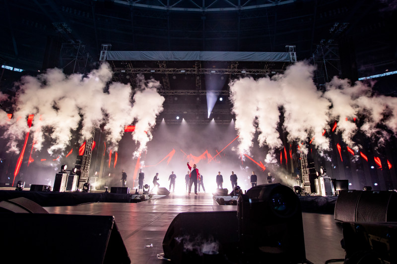 На «Газпром Арене» концерт российской поп-группы «Руки Вверх»