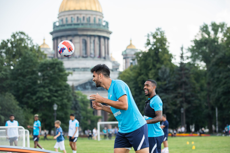 Открытая тренировка «Зенита» в Александровском саду