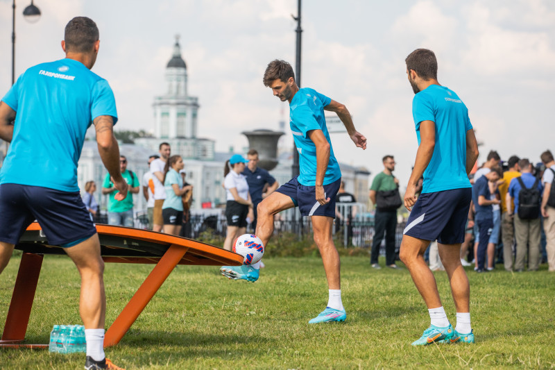 Открытая тренировка «Зенита» в Александровском саду