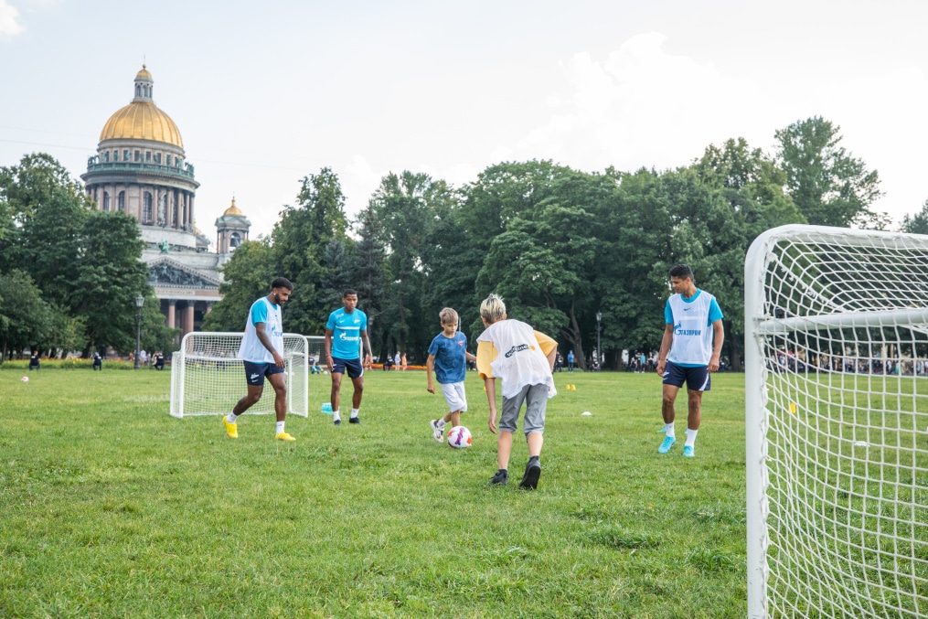 Открытая тренировка «Зенита» в Александровском саду