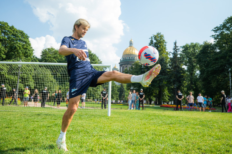 Открытая тренировка «Зенита» в Александровском саду