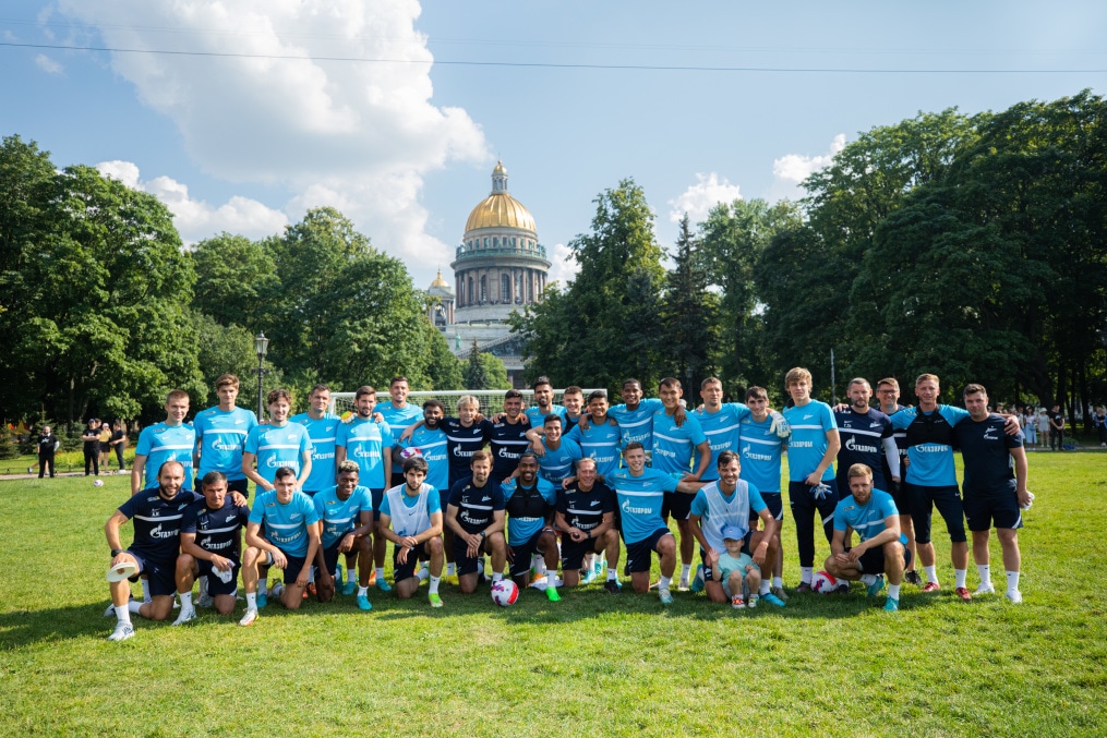 Открытая тренировка «Зенита» в Александровском саду