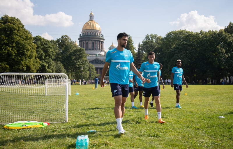 Открытая тренировка «Зенита» в Александровском саду
