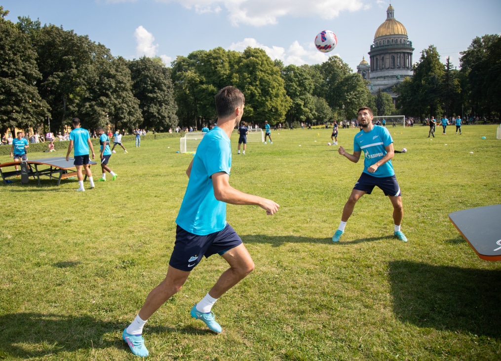 Открытая тренировка «Зенита» в Александровском саду