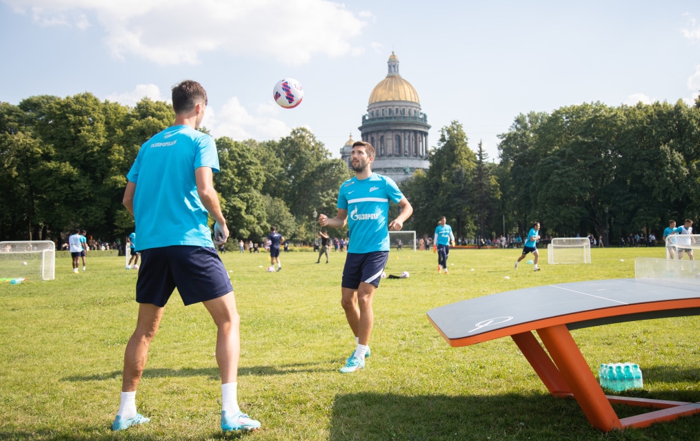 Открытая тренировка «Зенита» в Александровском саду