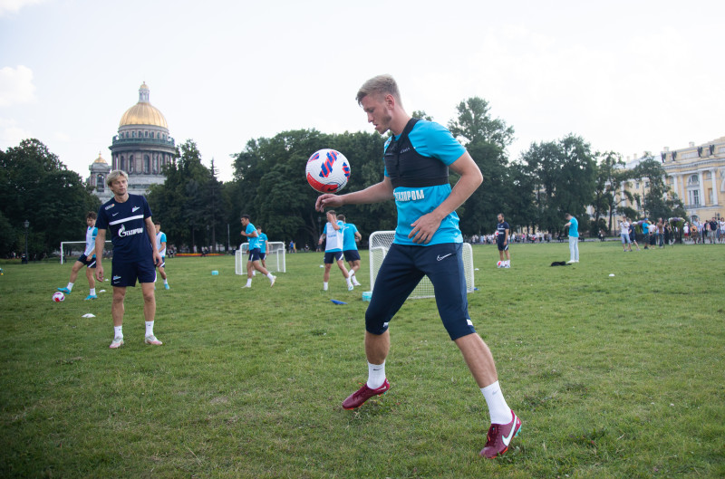 Открытая тренировка «Зенита» в Александровском саду