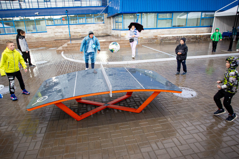 Фан-променад на стадионе «Смена» перед матчем «Зенит»-м — «Торпедо»-м