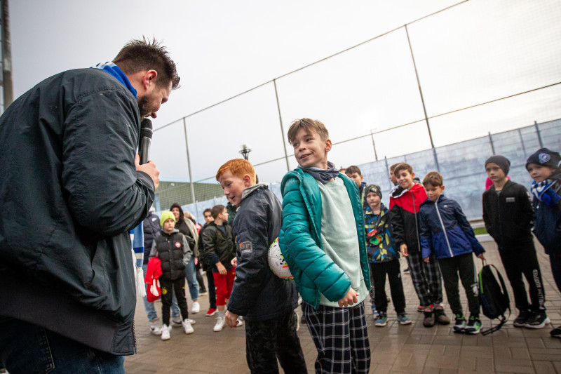 Фан-променад на стадионе «Смена» перед матчем «Зенит»-м — «Торпедо»-м