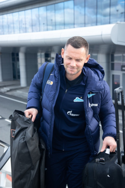 «Зенит» в «Пулково» перед вылетом на матч с  «Динамо»