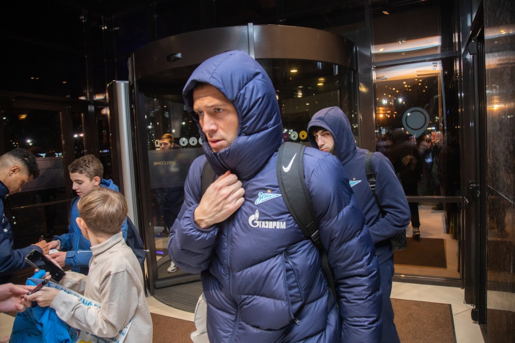 Команда «Зенит» прибыла в Воронеж на матч с «Факелом»